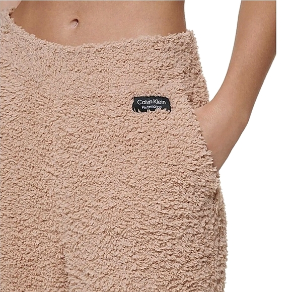 New w/Tags Calvin Klein Performance Fuzzy Joggers Size M - Picture 5 of 6